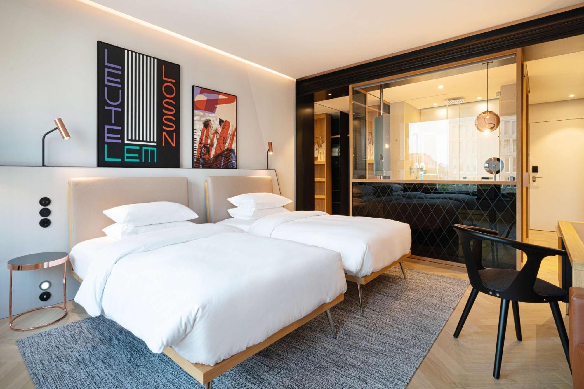 أنداز ميونخ شفابينجر تور - إيه كونسيبت باي حياة ميونيخ المظهر الخارجي الصورة Deluxe room