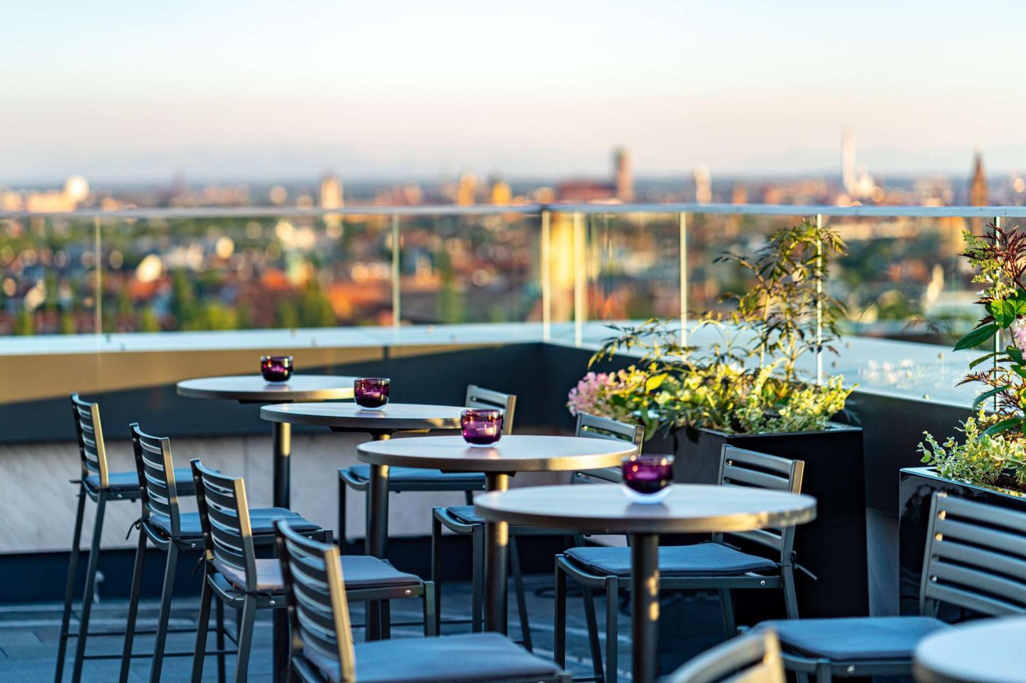 أنداز ميونخ شفابينجر تور - إيه كونسيبت باي حياة ميونيخ المظهر الخارجي الصورة Skyline Terrace