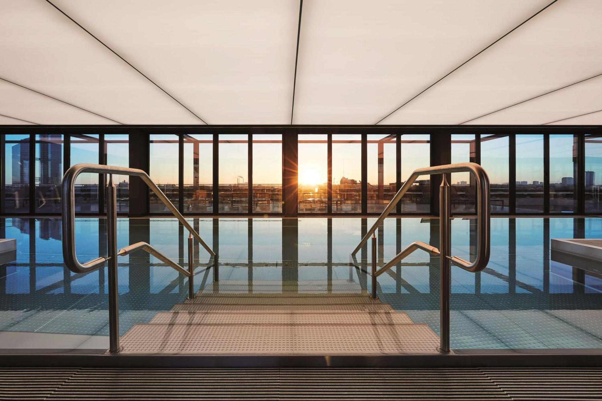 أنداز ميونخ شفابينجر تور - إيه كونسيبت باي حياة ميونيخ المظهر الخارجي الصورة The Skylight