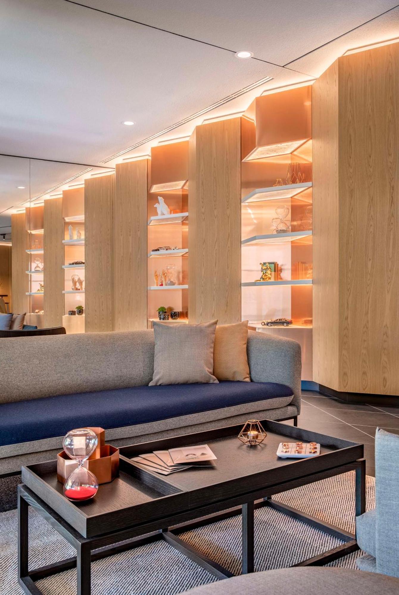 أنداز ميونخ شفابينجر تور - إيه كونسيبت باي حياة ميونيخ المظهر الخارجي الصورة The interior of the hotel